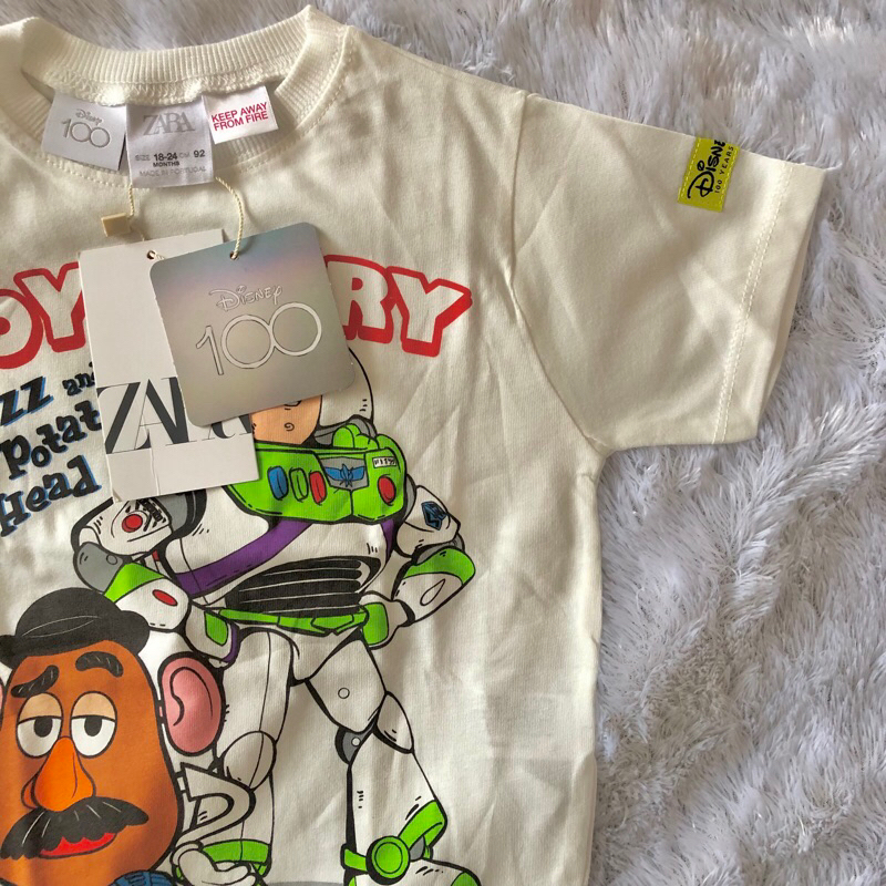 zara t-shirt toy story (18-24m)