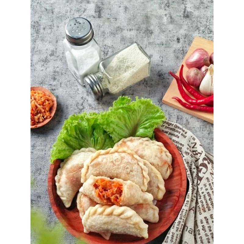 

Cireng Isi Ayam Suwir Spesial