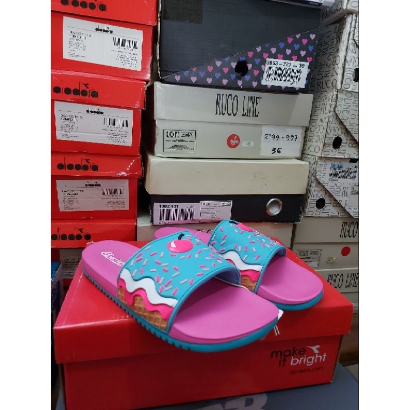 Skechers sandal anak slip sandal 699.000