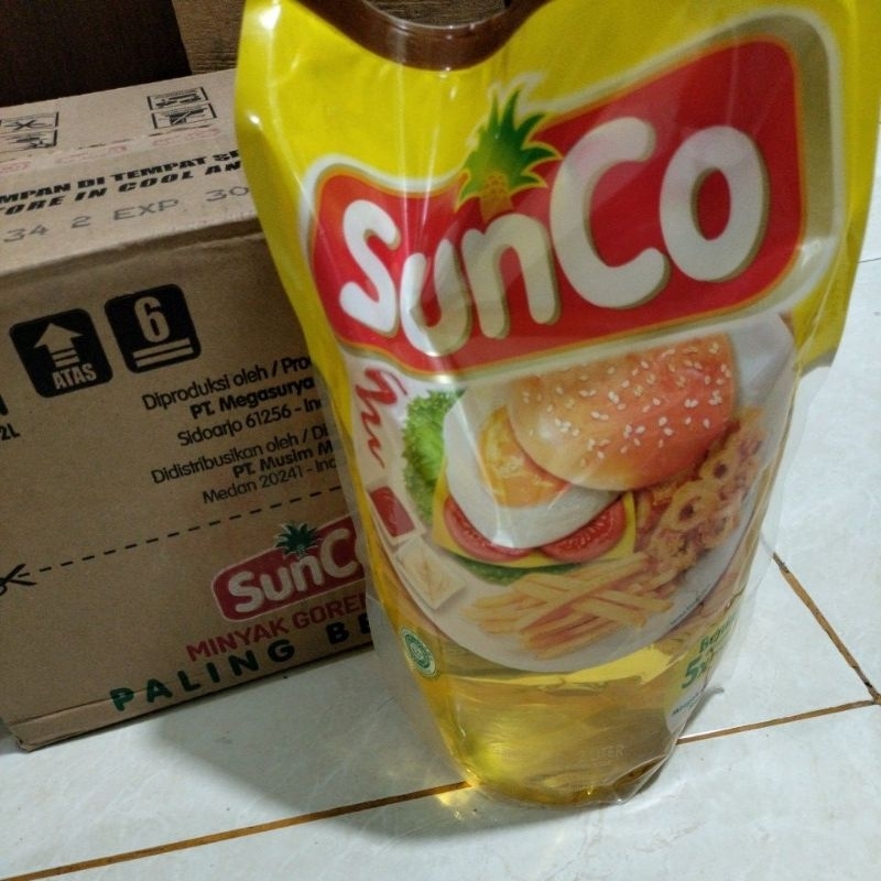

MINYAK SANCO 2 LITER