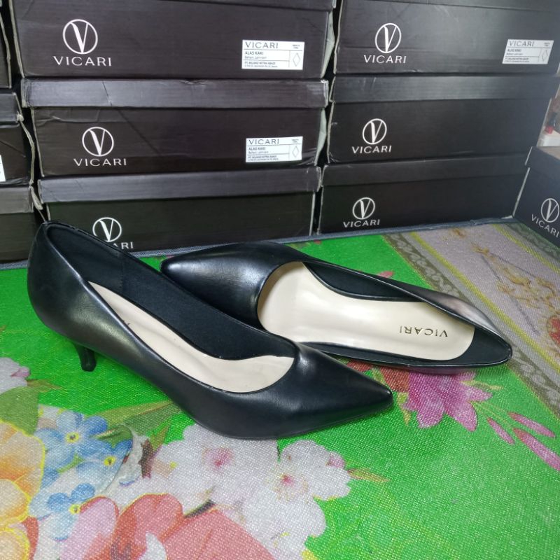 Sepatu Wanita Heels (Vicari) V1FB9005