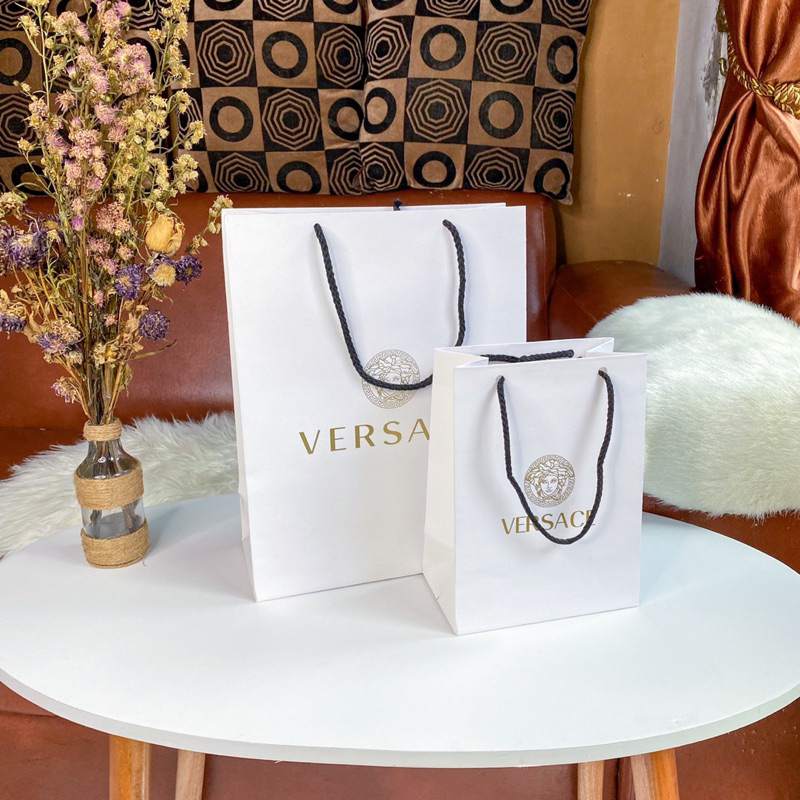 

Paper Bag Versace Putih Gold Paperbag Baju Branded