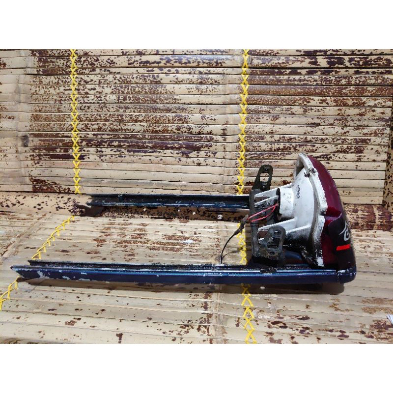 Lis body belakang gl max gl pro original bekas copotan Lis box gl max gl pro ori copotan