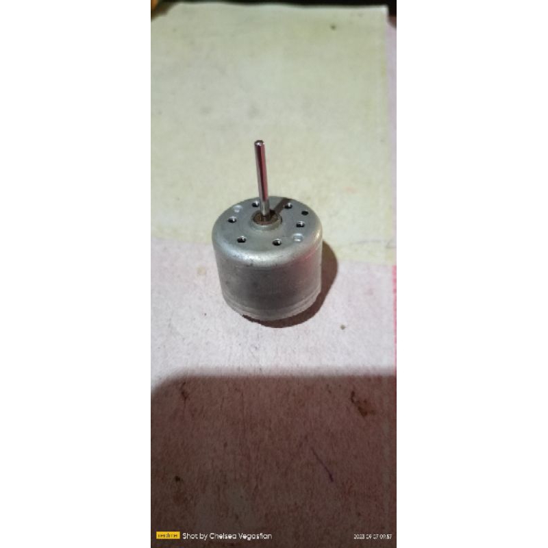 Dinamo layangan as panjang 5 - 9 volt