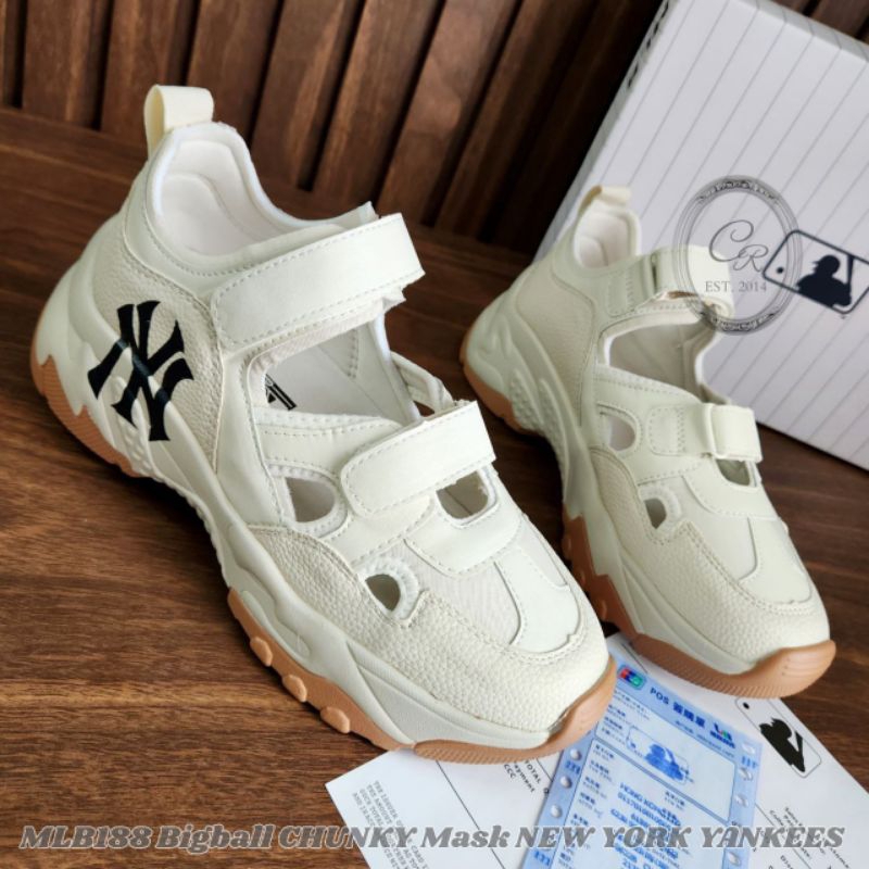 Sepatu sneakers wanita model mask NY mlbmask188ny NY brown sole