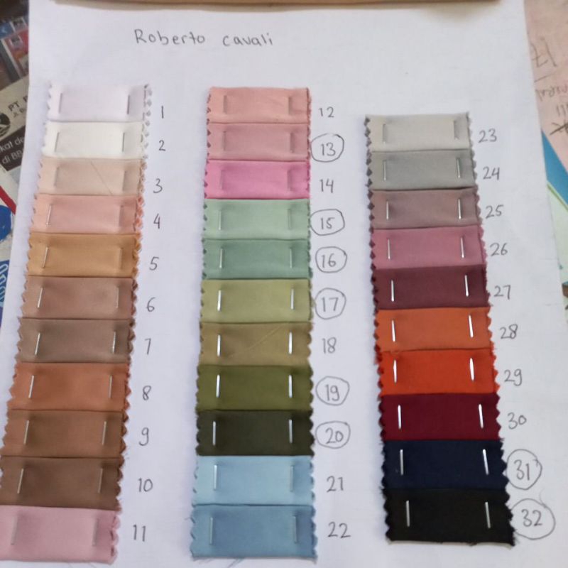 kain satin roberto cavali hijau sage mint sage hijau letong hijau army - 50cm