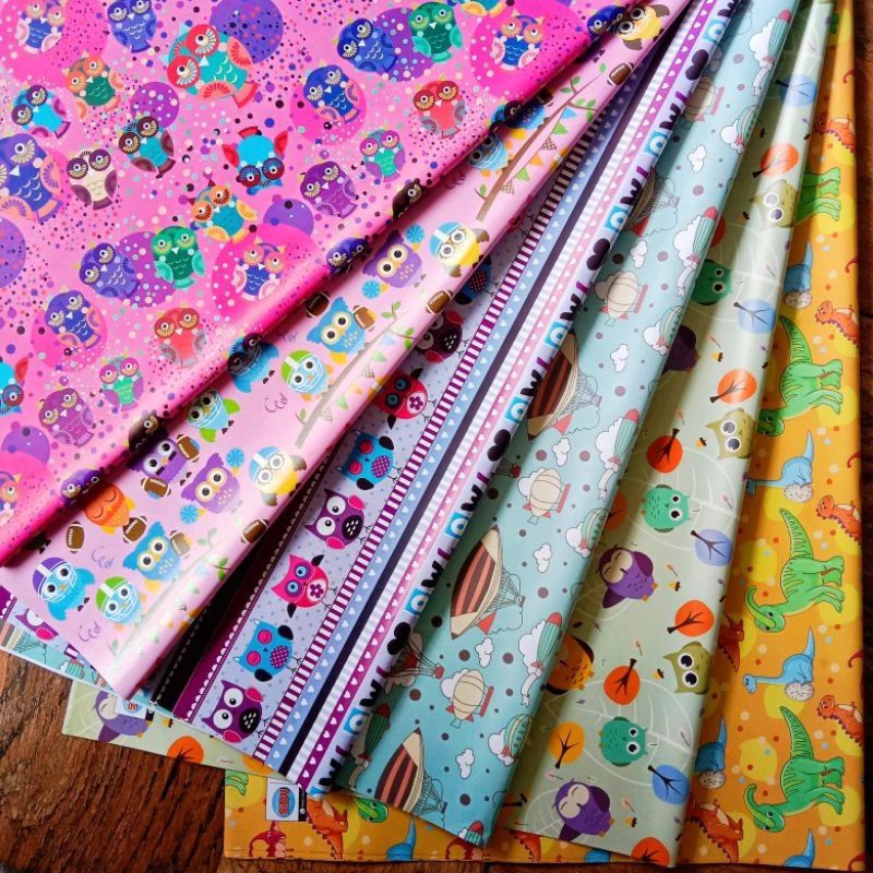 

Kertas Kado 50 lembar Sidu motif/ batik