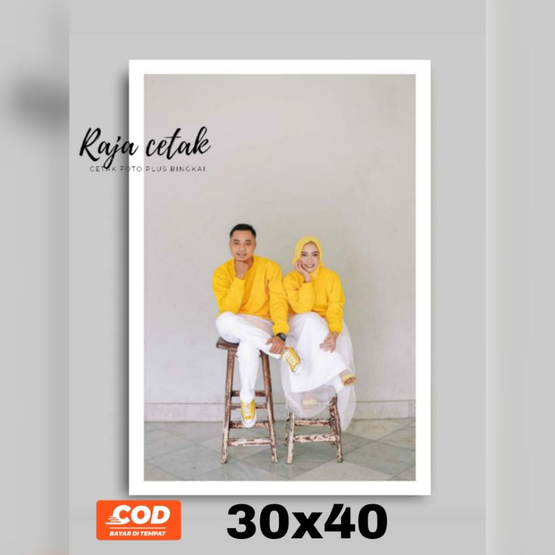 CETAK FOTO PLUS  BINGKAI KAYU 40X30  LIST PUTIH