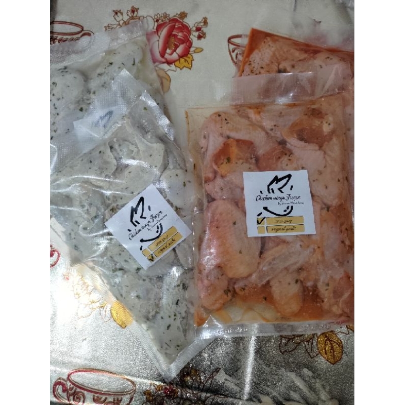 

CHICKEN WINGS FROZEN BY PAWON.MAMA.LARAS