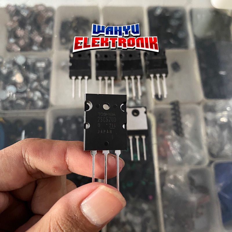 Transistor TR5200 Lot 714