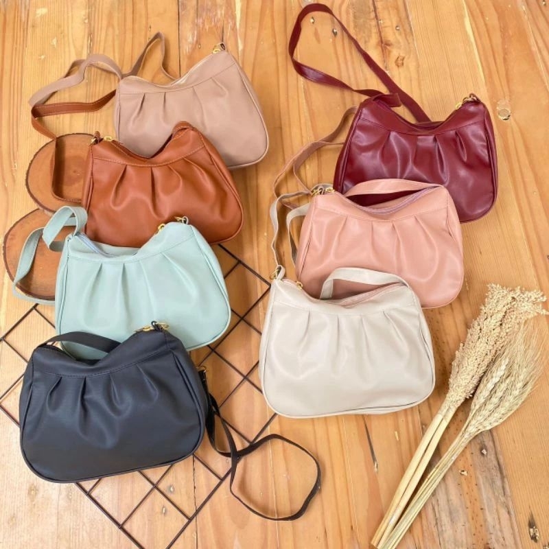 tas slempang wanita model korea