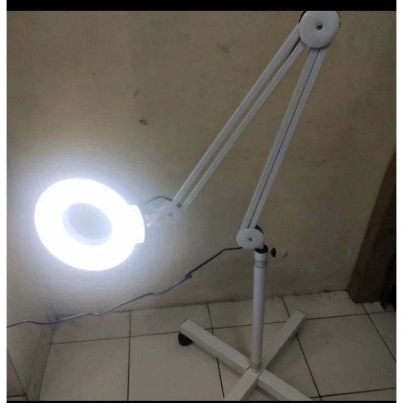 lampu facial kaca pembesar led