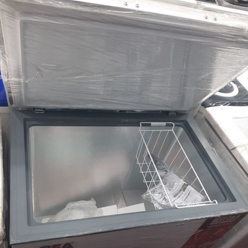gea 208 freezer box