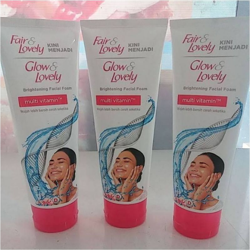 FACIAL WASH FAIR AND LOVELY 100 ML DAN SABUN MANDI FAIR AND LOVELY 55 ML