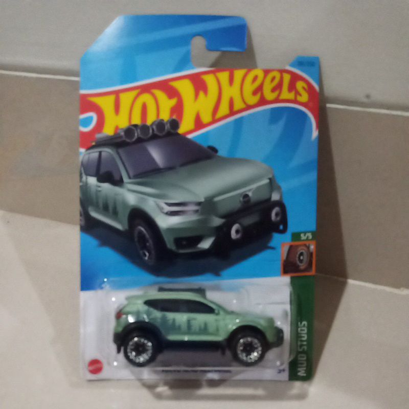 volvo xc40 recharge hotwheels