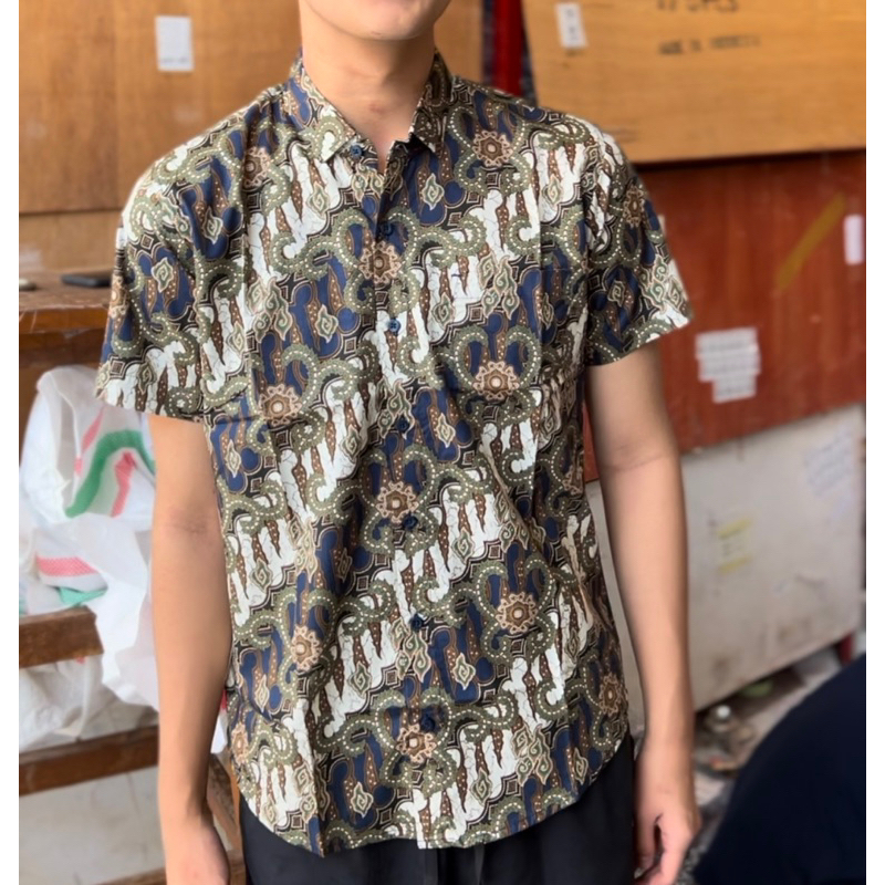VLAD KEMEJA BATIK PRIA