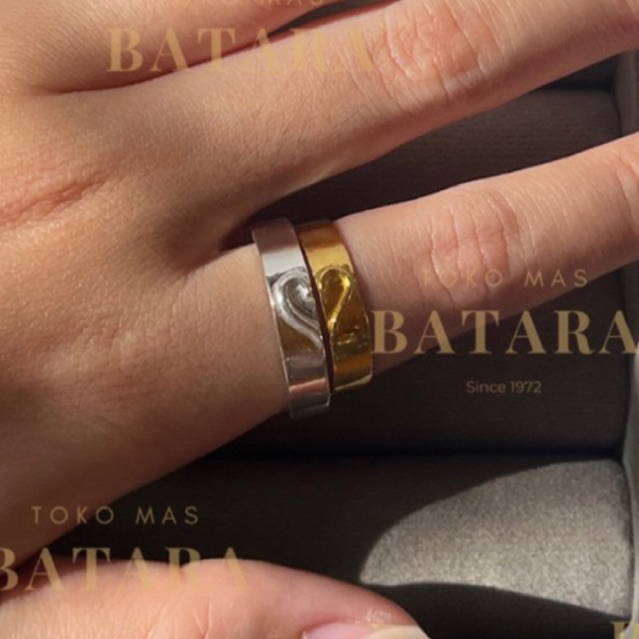 Sepasang Cincin Love Emas 97% 3.3 gram & Cincin Perak