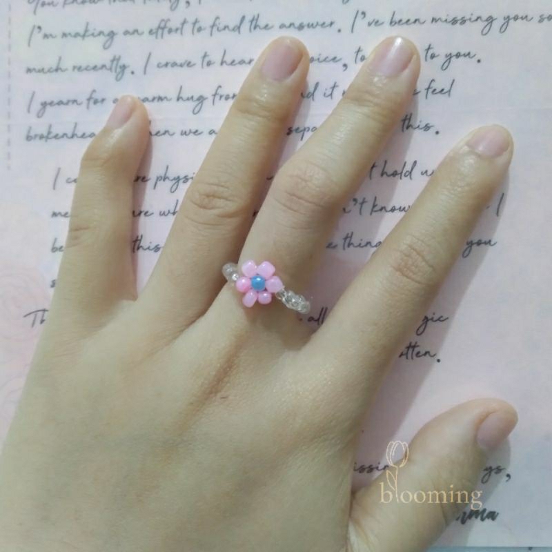 Cincin Manik Manik Tali Bening Kristal / Cincin Bunga Kristal / Cincin Manik Manik Kristal