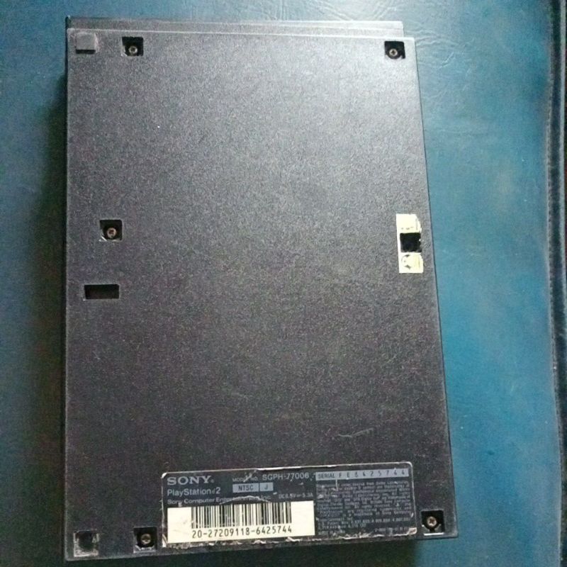 PS 2 slim hanya mesin nya dan minus