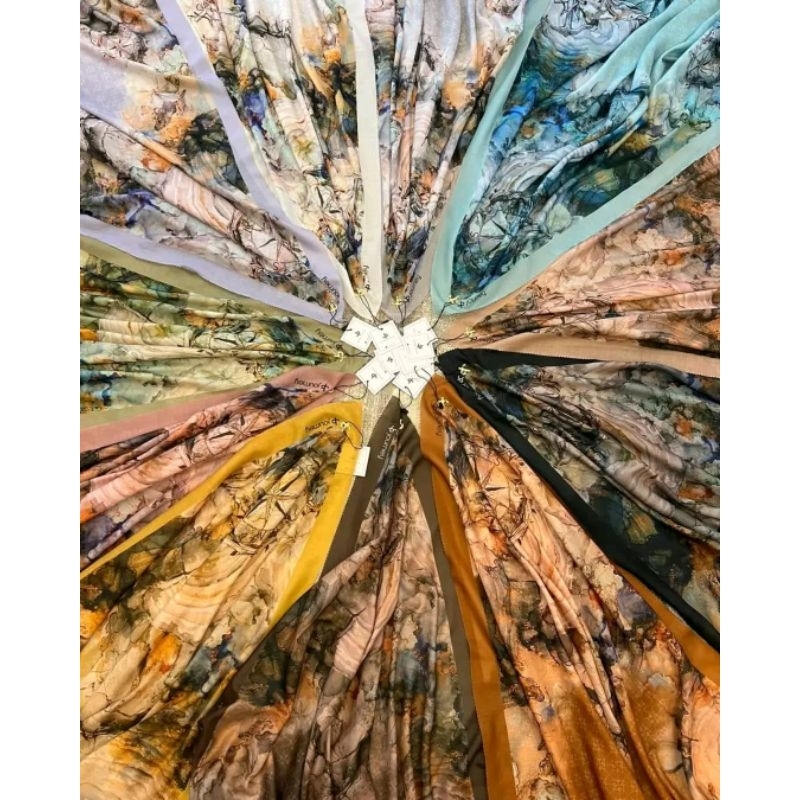 KEYRA LIMITED EDITION BY JOURNEY SCARVES