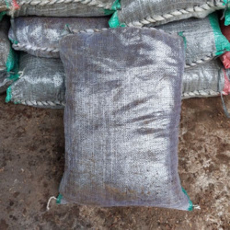 Media tanam subur tanah humus organik 1 karung