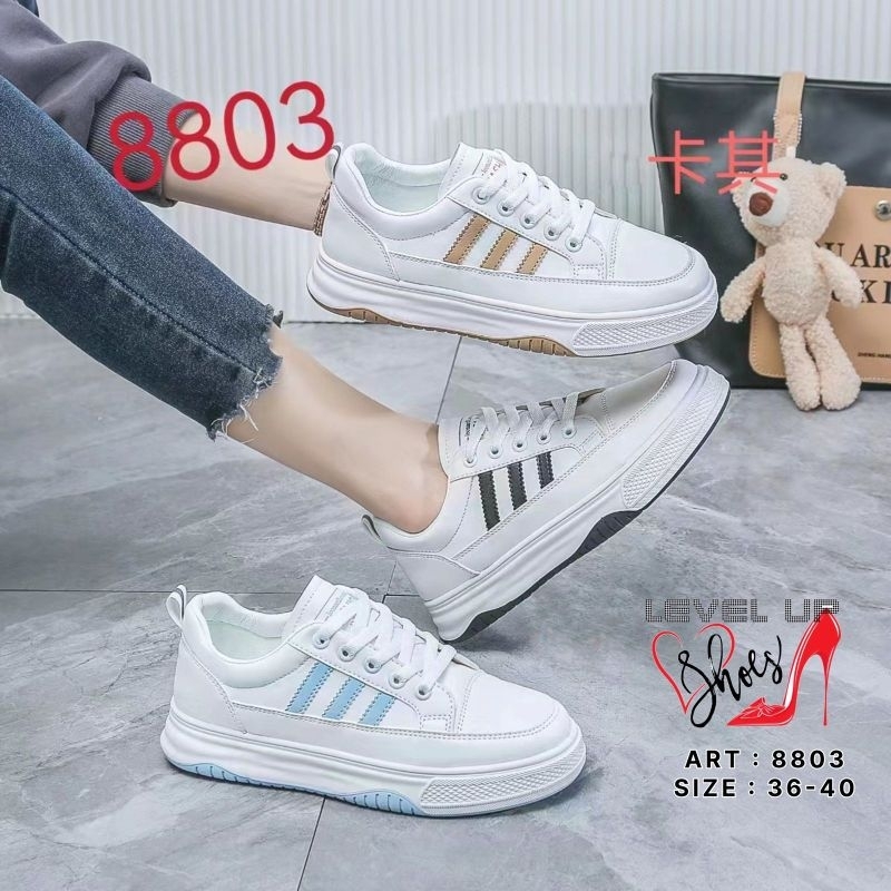 Sepatu Sneakers Cewek/Sepatu Casual Level up Shoes 8803
