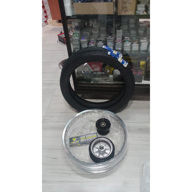 Velg Alloy CRV Excel Japan 18 x 160 Silver Kilat Set Ban Irc Jari Tromol Vixion Old Hitam