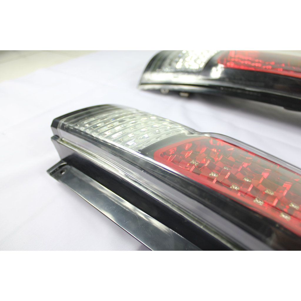 Altesa Avanza Led Hitam 8300 / New Mata Kucing Hitam HD-8402, Kijang Innova Lama AN-IN-003, Lampu Al