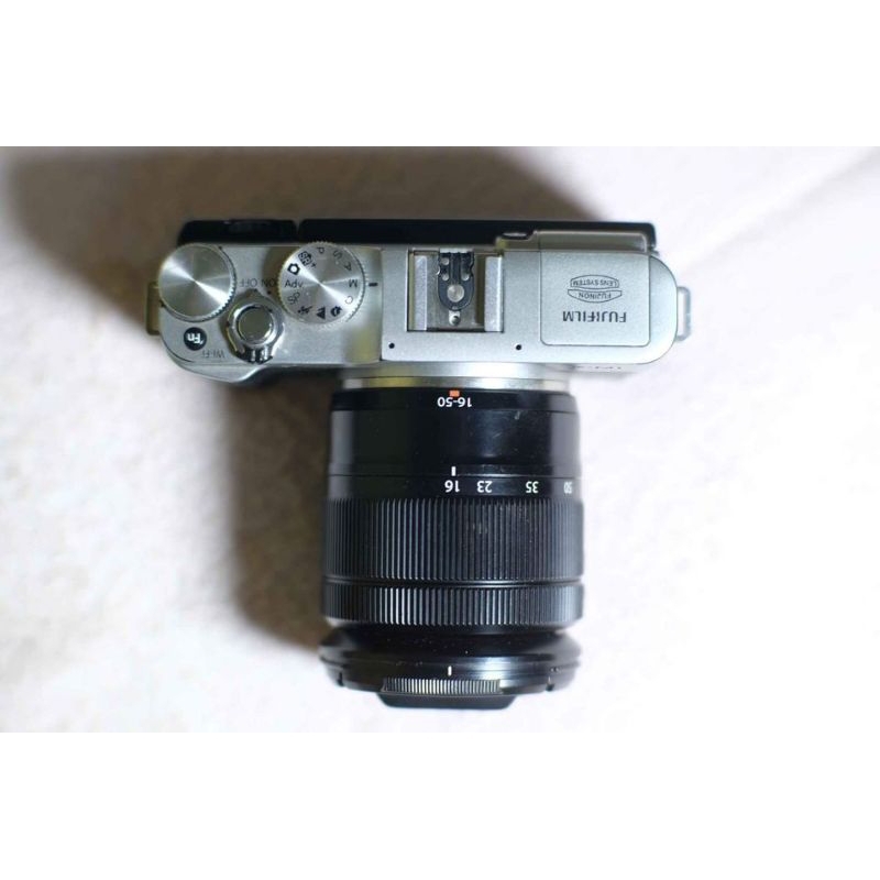 Kamera Mirrorless Fujifilm XM 1