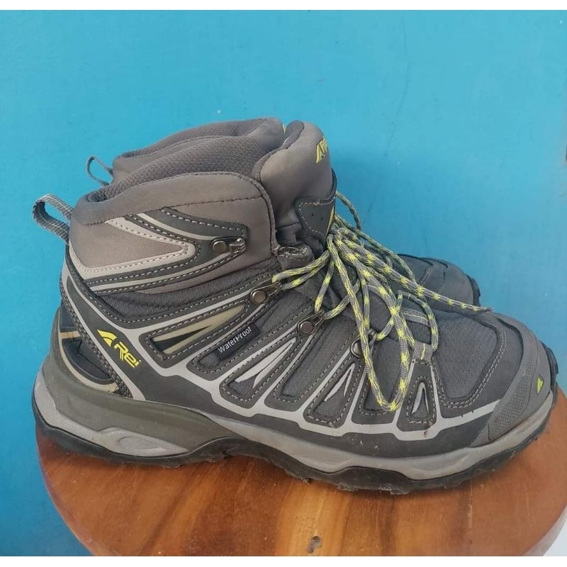sepatu arei outdoor