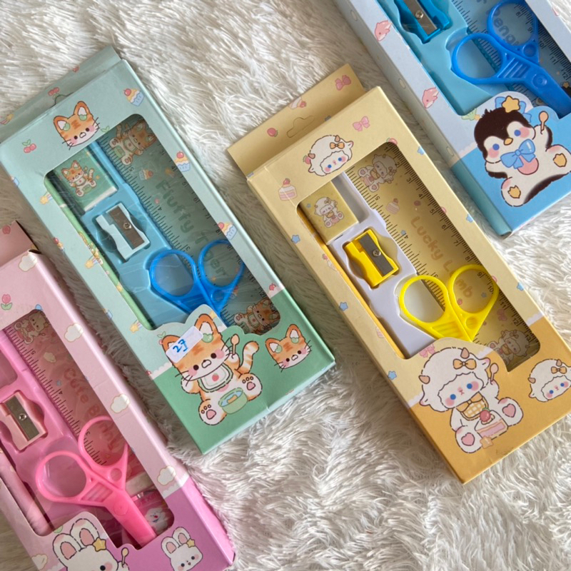 

SET ALAT TULIS NO.0022