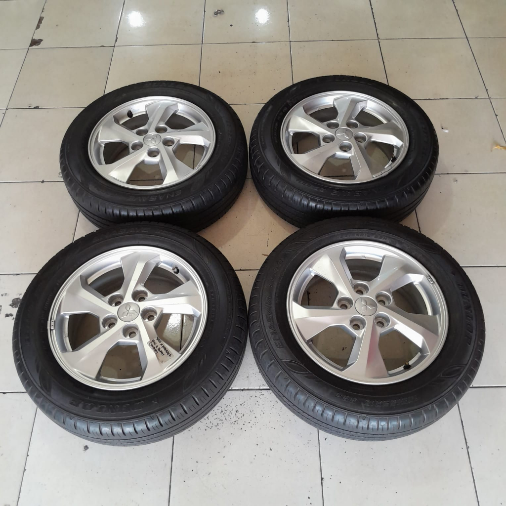 Velg Original Copotan Mobil Xpandr Ring 16 Velg Mobil Bekas Xpandr R16 Ban Dunlop