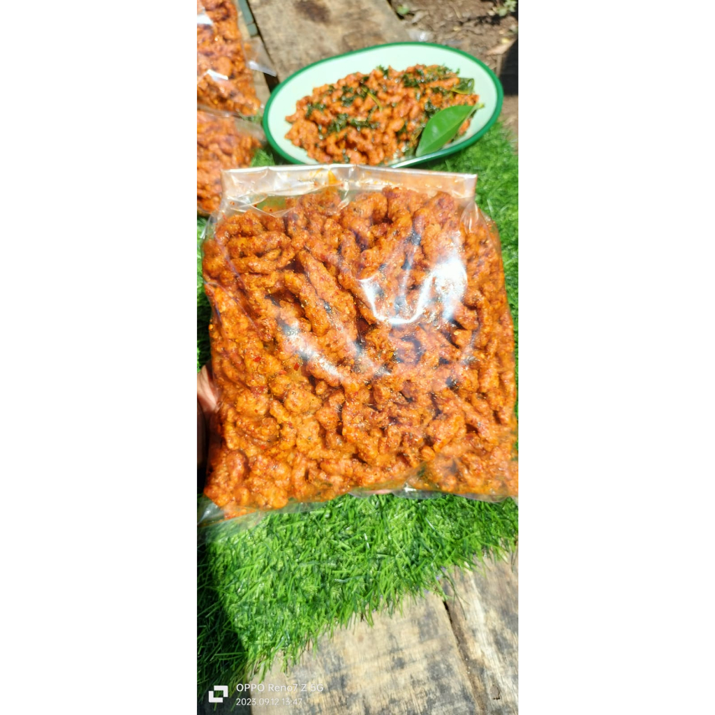 

Keripik Usus ayam crispy pedas daun jeruk isi 1kg