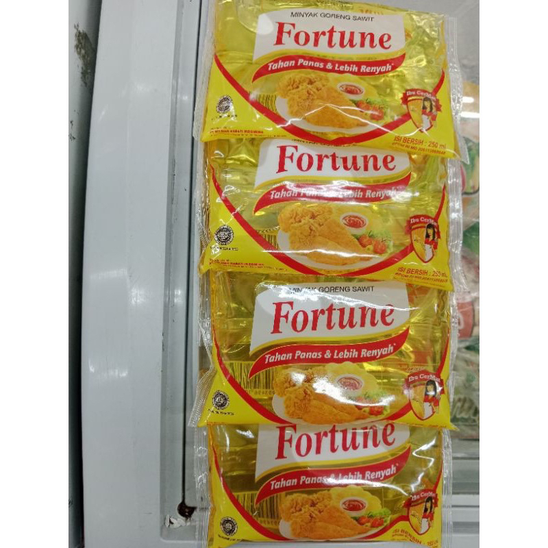 Minyak Goreng Fortune Bantal 250ml