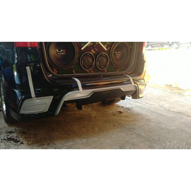 bodykit blakang avanza xenia 2005-2011