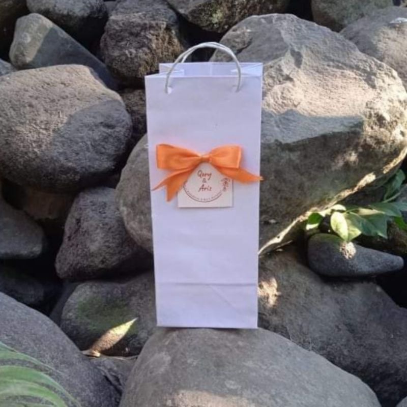 

Paperbag Souvenir Premium Putih