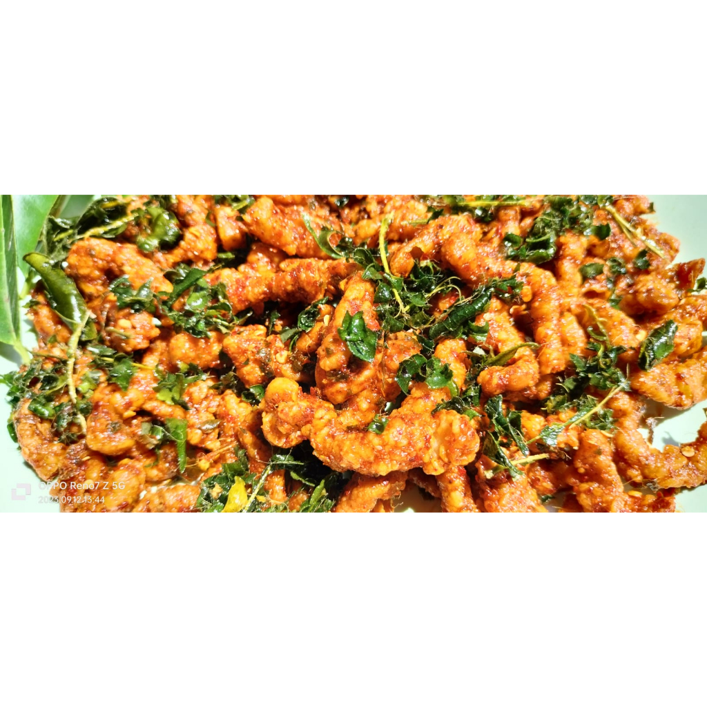 

keripik usus ayam crispy pedas daun jeruk 100gram