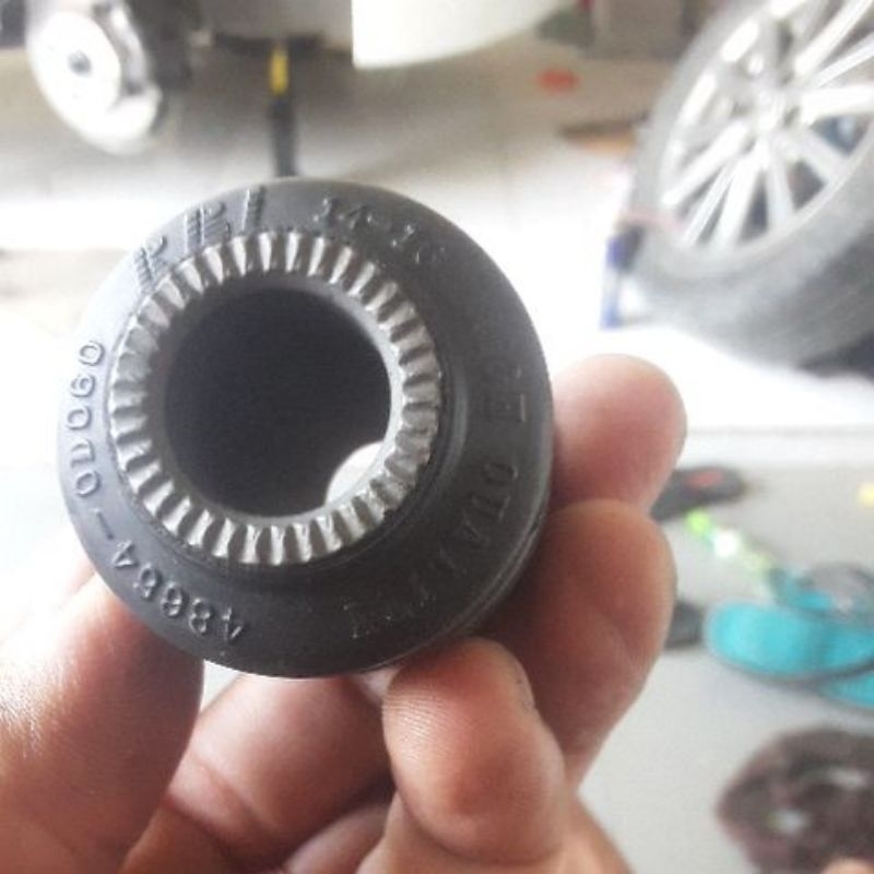 bushing low arm kecil new vios yaris original RBI