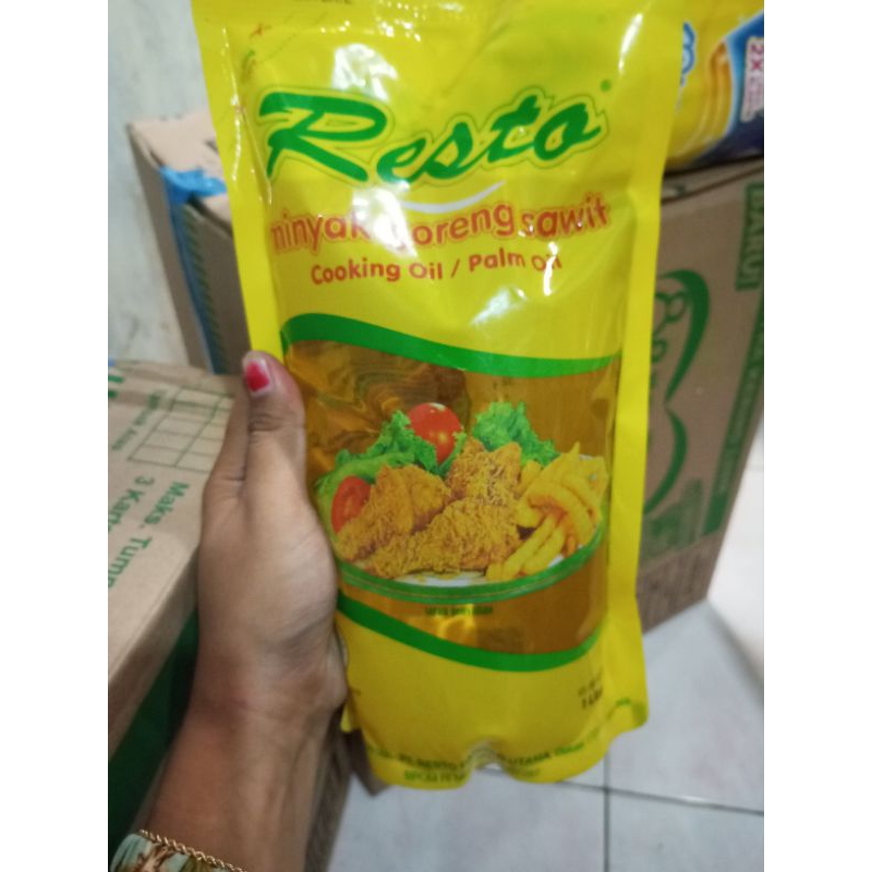 

MINYAK GORENG RESTO 1000ML