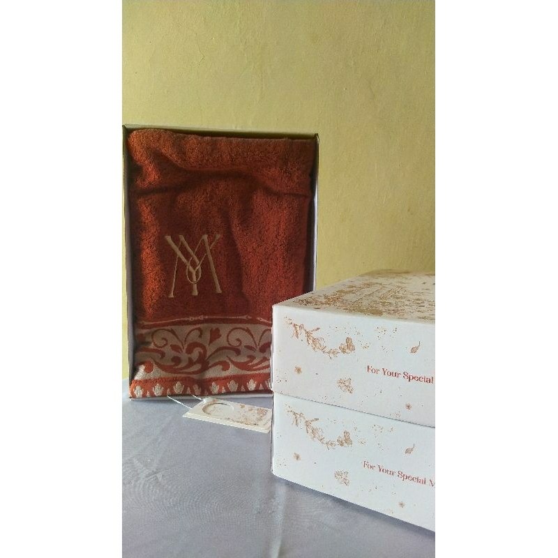 Handuk Ukuran Besar Branded Howel and Co By Jesica Mila