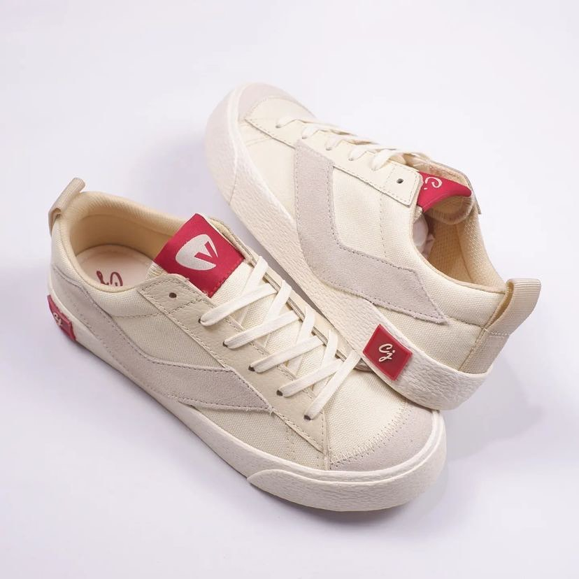 VENTELA CJ CREAM LEAVING A LEGACY X CHICCO JERIKHO ORIGINAL