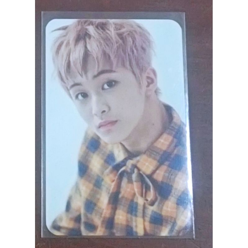 PHOTOCARD PC MARK HAECHAN DOYOUNG NCT OFFICIAL