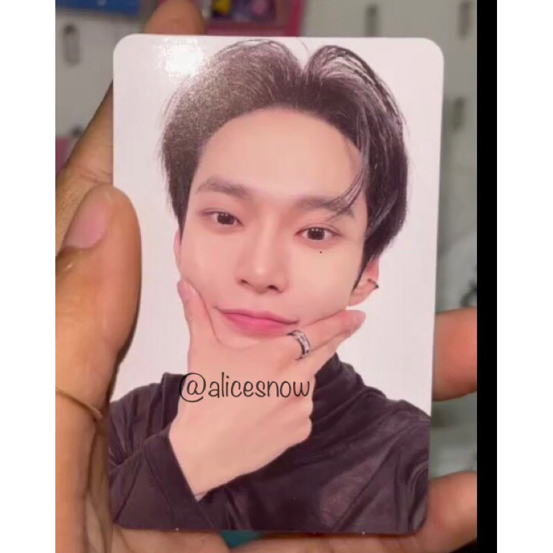 Photocard pc doyoung merchandise djj perfume