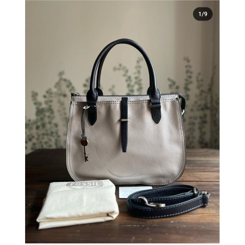 Fossil Ryder Satchel Size sekitar 24x24x13Include Db ori