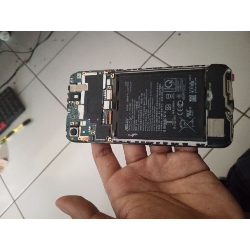 kanibal asus live 1 l1 matot nyala indikator