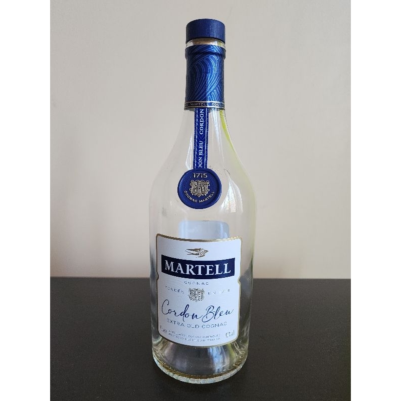 Martell Cordon Bleu ( Botol Kosong)