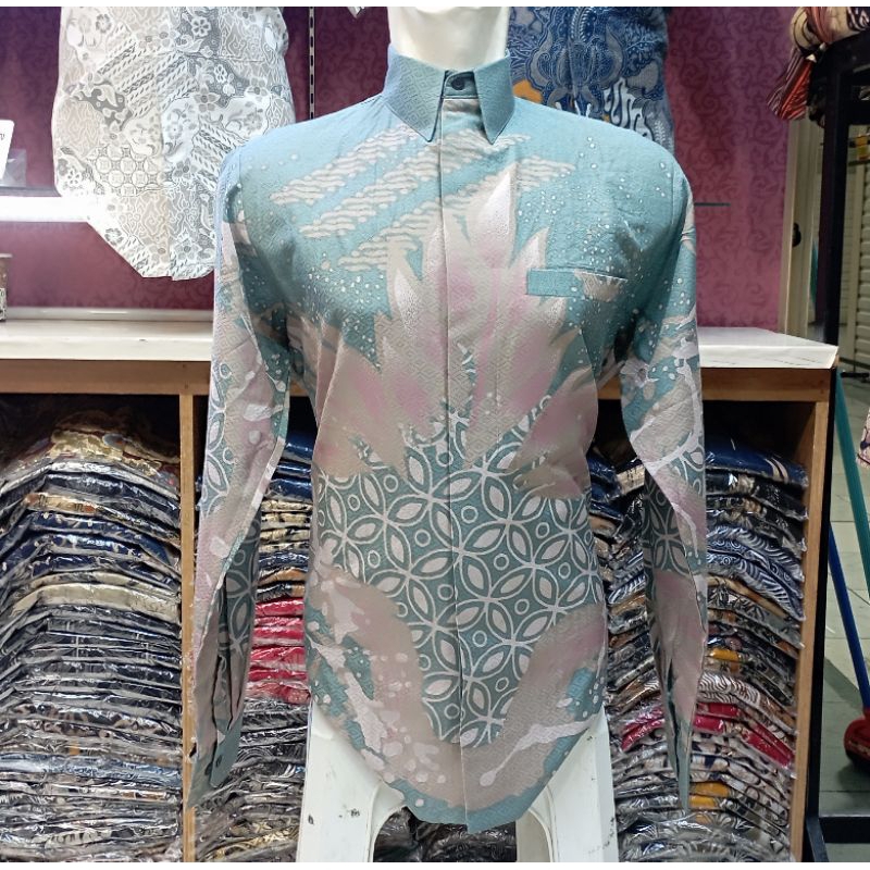 batik warna biru wardah soft  pria lengan panjang lapis puring bahan doby serat nanas batik kerja  b