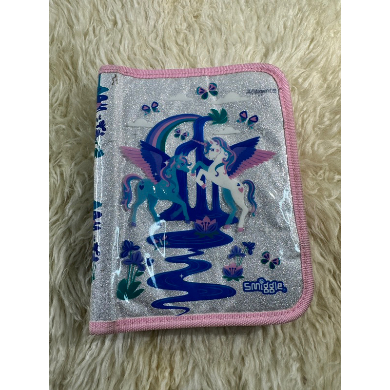 

tempat pensil smiggle