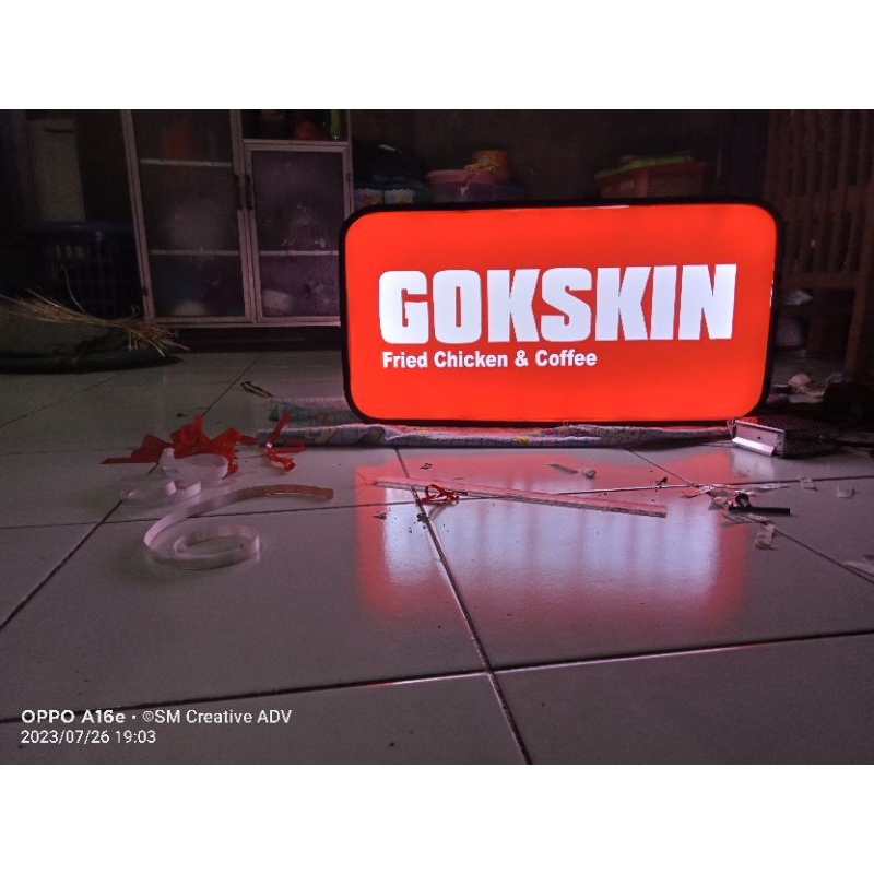 NEON BOX CUSTOM PERSEGI / BULAT + BRACKET 30CM