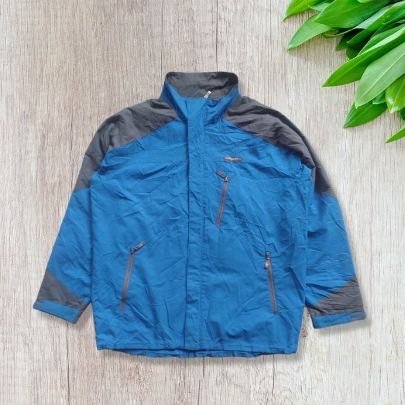 Jaket Outdoor Sport Gunung Waterproof Anti Air Nassau Second Original